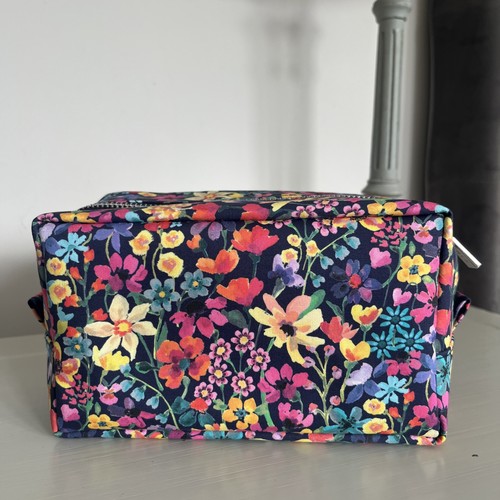 Liberty small makeup - liberty,