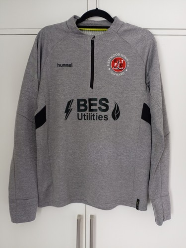 Hummel fleetwood town zip - fleetwood,