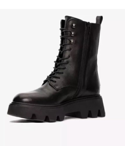 Bnib clarks ladies motive - clarks,