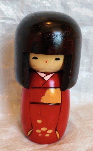 Usaburo sosaku wooden kokeshi - usaburo,