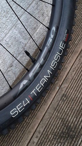 Bontrager se4 team issue - se4,