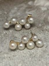TINY PEARL BUBBLES On A Gold