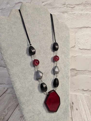 Red statement necklace - , pendant