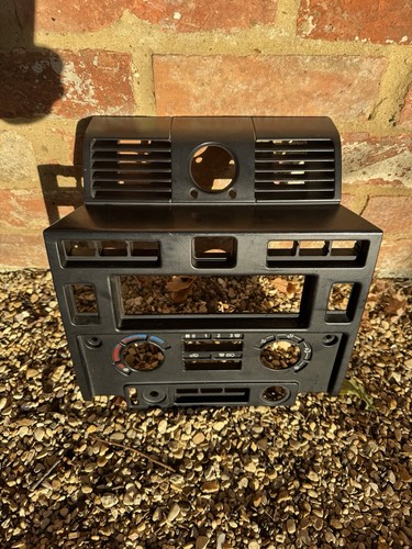 Land rover defender tdci - land, dash