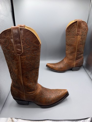 Old gringo cowboy - old,