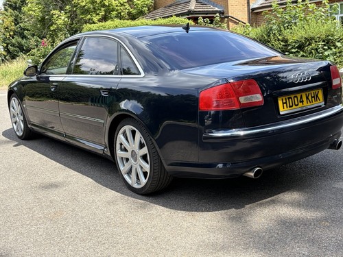 2004 audi v8 - 4.2,