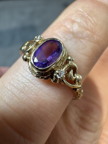 9ct yellow gold amethyst ring - 9ct,