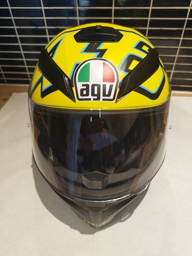 Valentino rossi helmet - valentino,