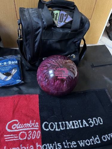 Columbia 300 bowling - bowling, ball