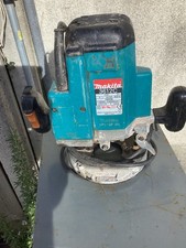 Makita 3612C Plunge Router
