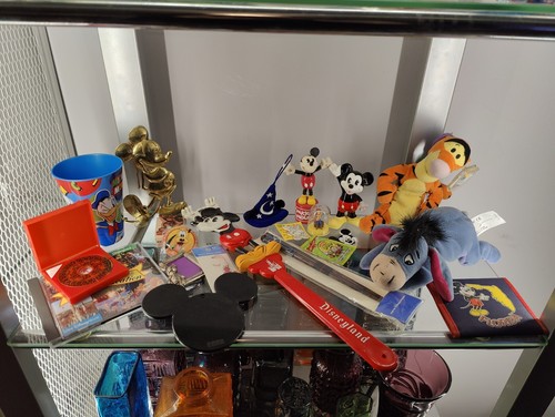 Assorted disney theme park - assorted,