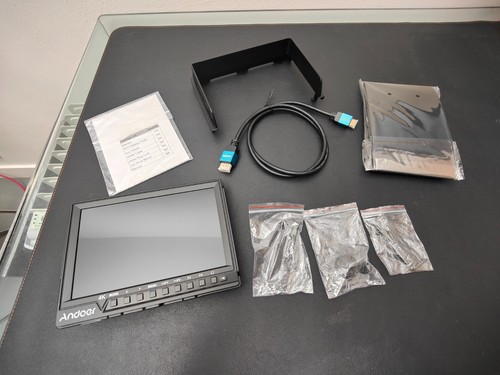 Hdmi monitor on - 7”, camera