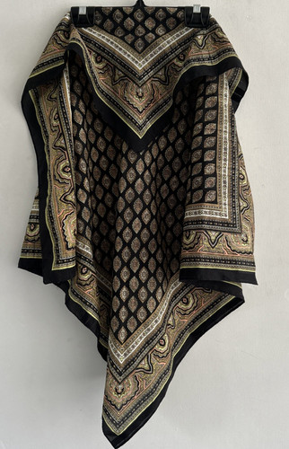 Black yellow peach patterned - peach,