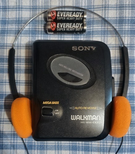 Serviced vintage sony walkman - serviced,