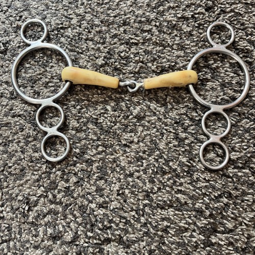 Happy mouth 3 - 3, ring