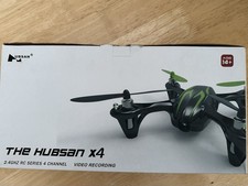The Hubsan Drone X4 4K Camera FPV Quadcopter Plus (Extra Batteries Brand New) **