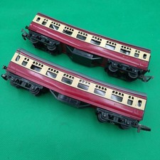 2x Vintage 1950 Triang Hornby M7071 Train Carriages Spares / Repair,  damaged