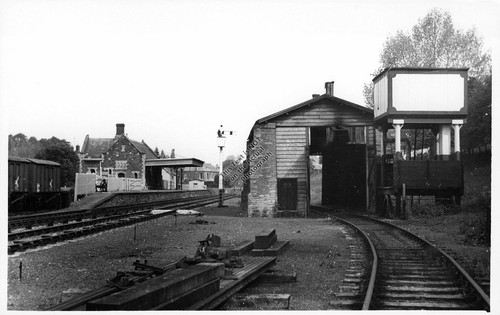 Malmesbury train station - malmesbury,