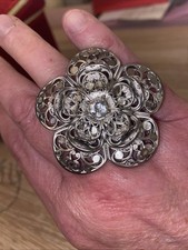 Beautiful Art Deco Style