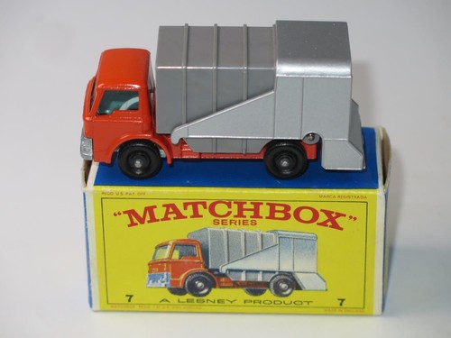 Matchbox regular wheels - 1-75,