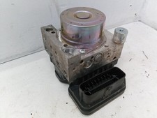 TOYOTA HILUX ABS PUMP/MODULATOR AN120/AN130 2015-2023 44540-71060