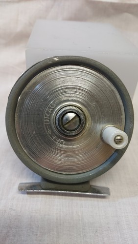 Small japanese made centre pin - japanese,