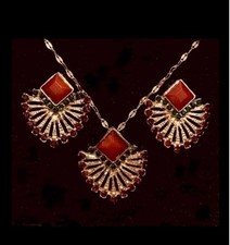 1920s Deco style Fluted Palm