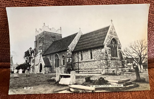 Vintage postcard tollesbury - postcard,