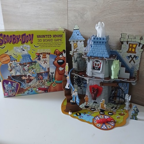 Scooby doo haunted house - ​scooby-doo,