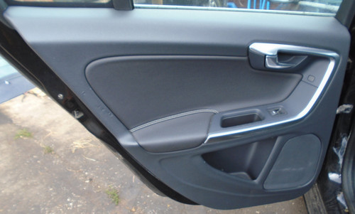 Volvo s60 mk2 4d - volvo, nearside