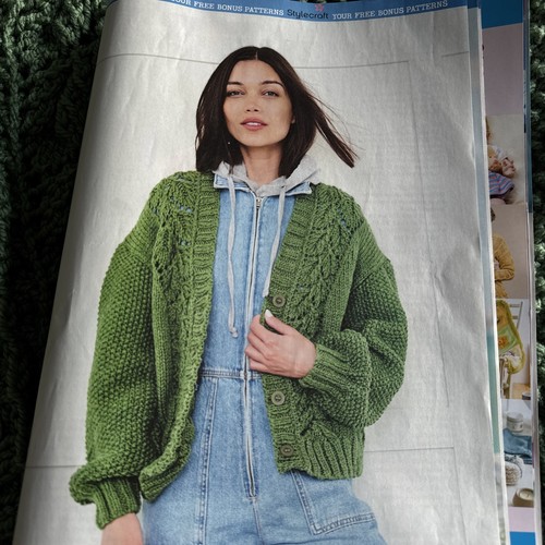 Hand knitted oversized chunky - hand,