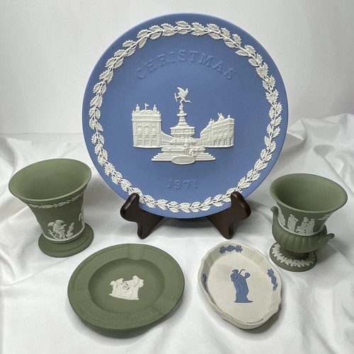 Wedgwood jasper ware made - jasper,