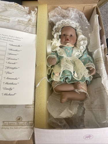 Ashton drake mini dolls - ashton,