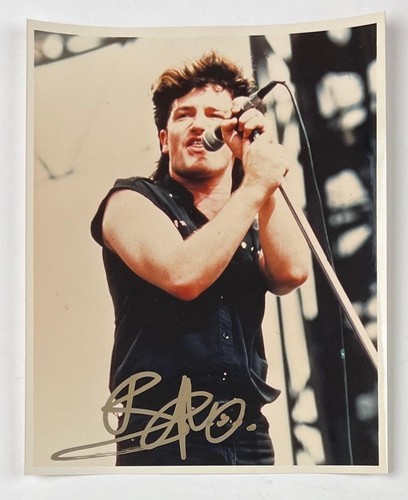Bono signed x 8 - signed, photo