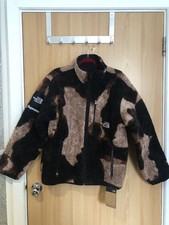 Supreme x The North Face
