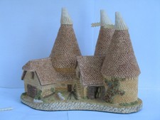 David Winter 'Triple Oast'
