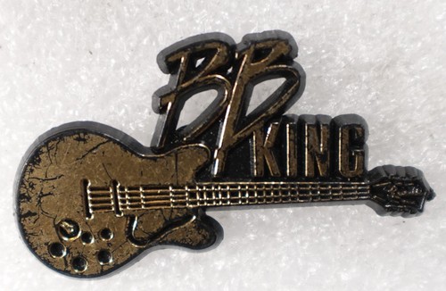King guitar pinback button - bb,