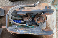 Hyundai R55/R60 Quick Hitch