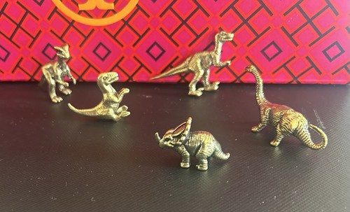 Jurassic bronze dinosaur - 5,