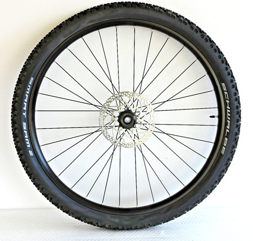 Front wheel cube - front,