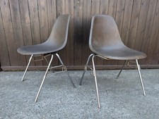 Charles Eames Fibreglass Chair