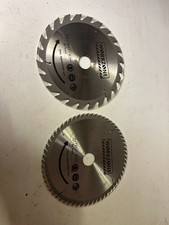 2 circular saw blades 210o/d 30i/d 24t & 60t