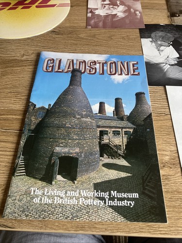 1986 guide postcards of - postcards,