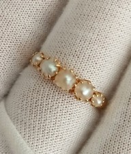 Antique 18ct gold pearl ring