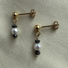 Dainty Pearl And Natural Raw