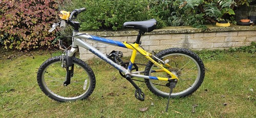Mongoose mountain bike - mongoose,