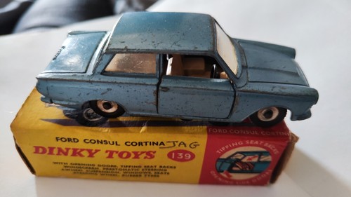 Dinky toys 139 ford consul - ford,