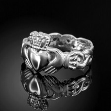 Gold Ladies Claddagh Trinity Band Ring