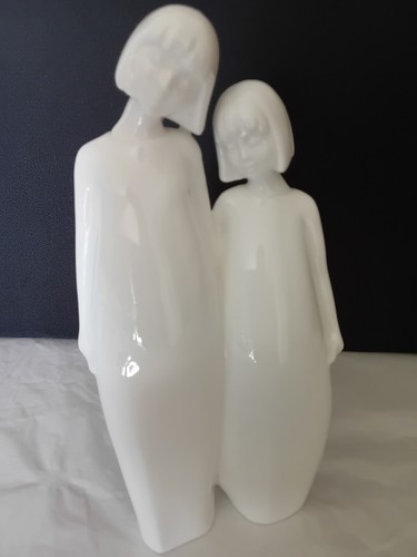 Royal doulton images sisters - royal,