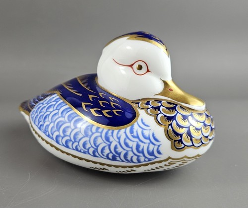 Royal crown derby - derby, paperweight